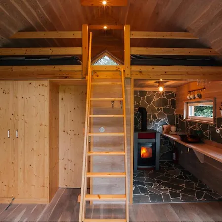 Holiday home Chata Roklinka *